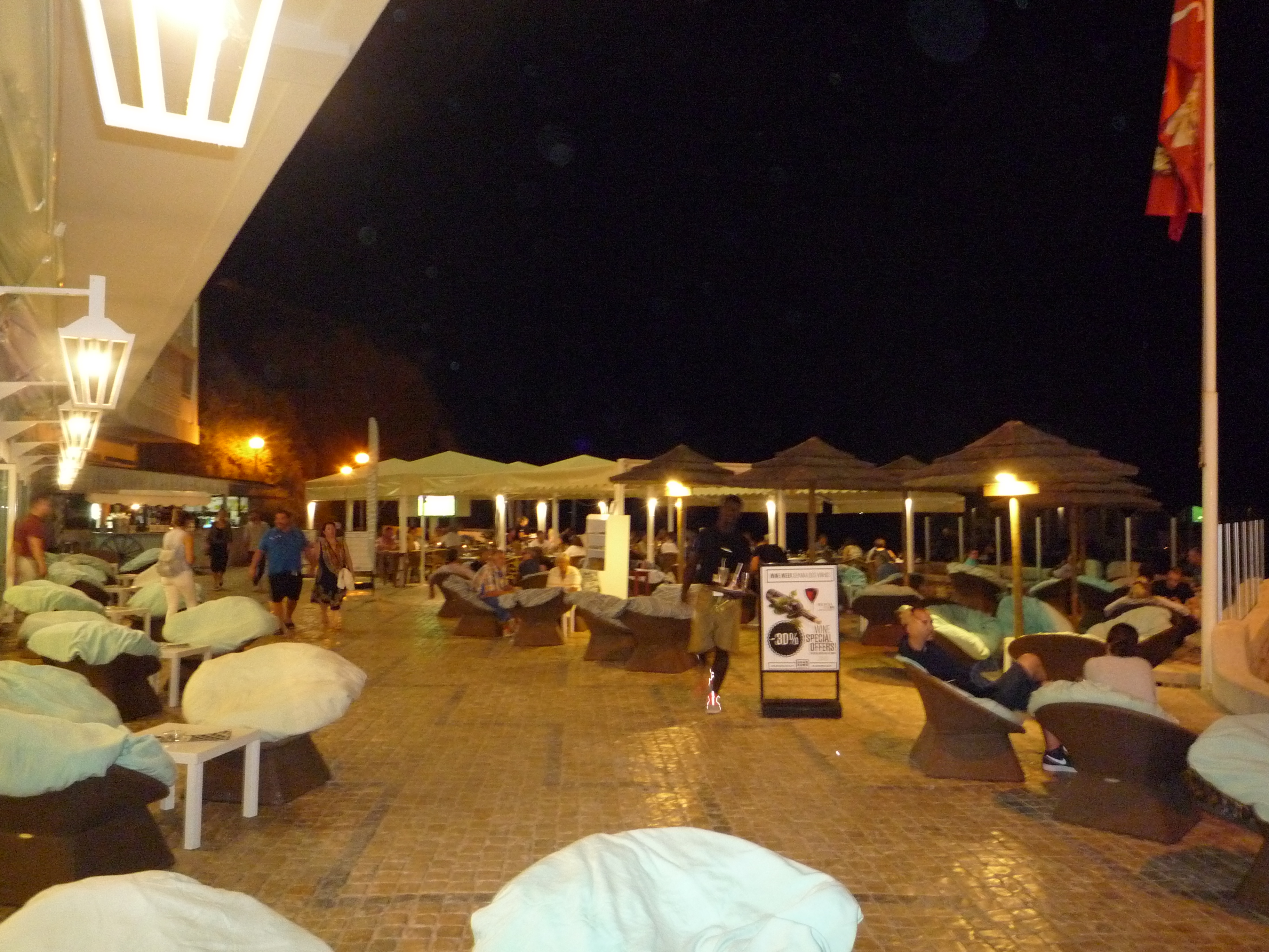 Praia do Peneca | Peneca beach restaurant